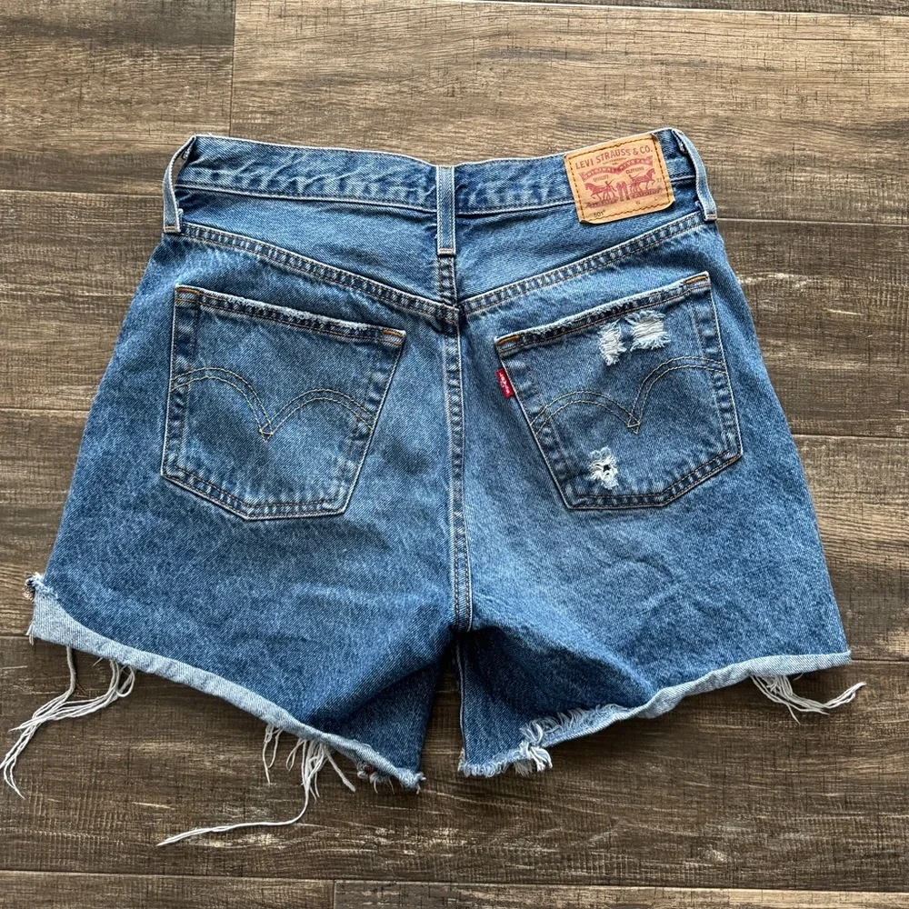 Levi’s Jean shorts denim 28 - Picture 2 of 4